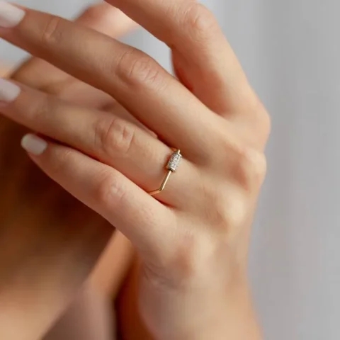 Hareketli Taşlı Yüzük Resim 1